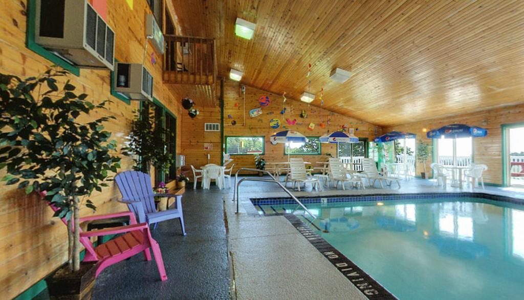 Americas Best Value Inn - Duluth Spirit Mountain Inn Exterior foto